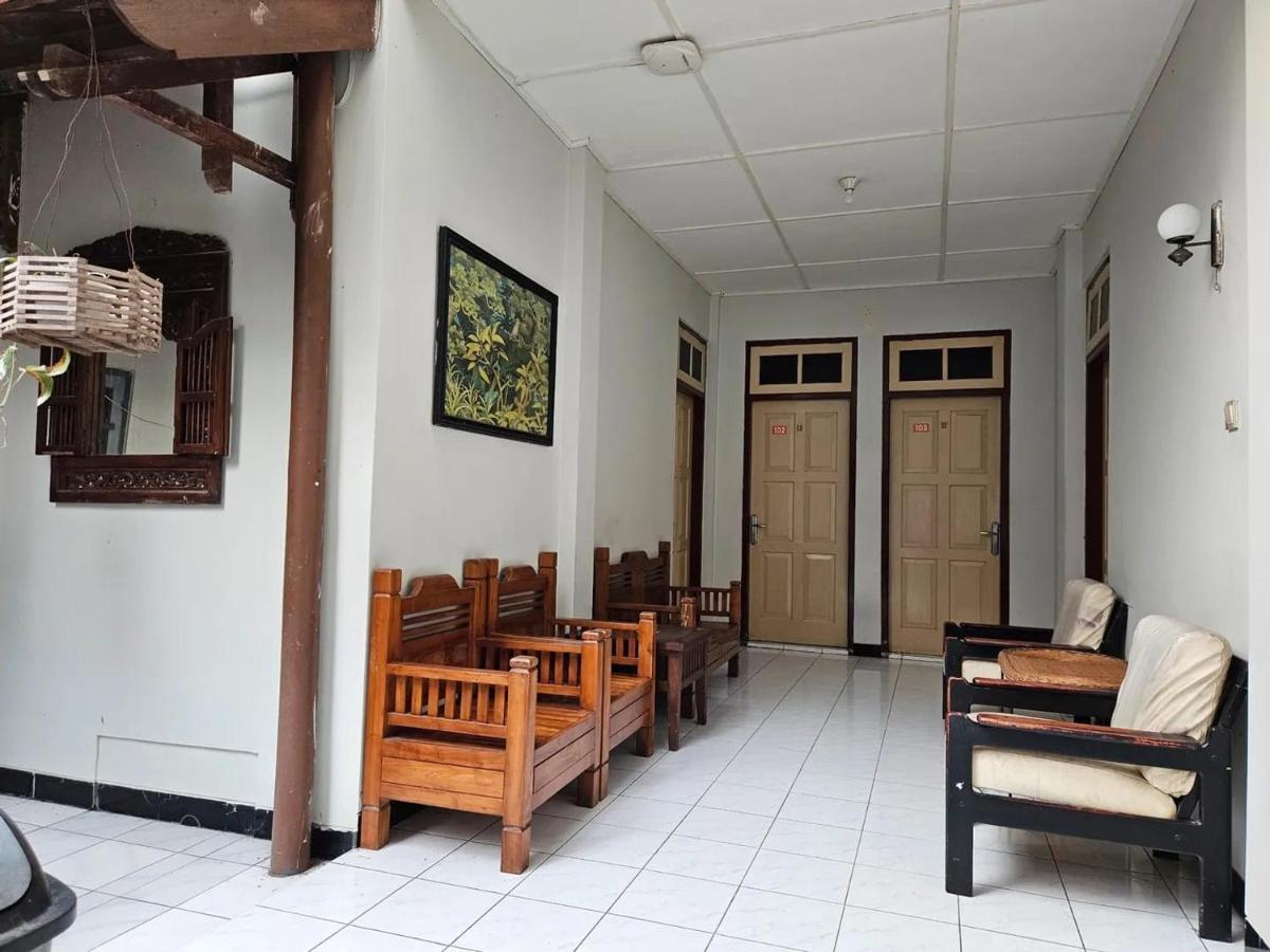 D Martin Malioboro Hotel Mitra Reddoorz